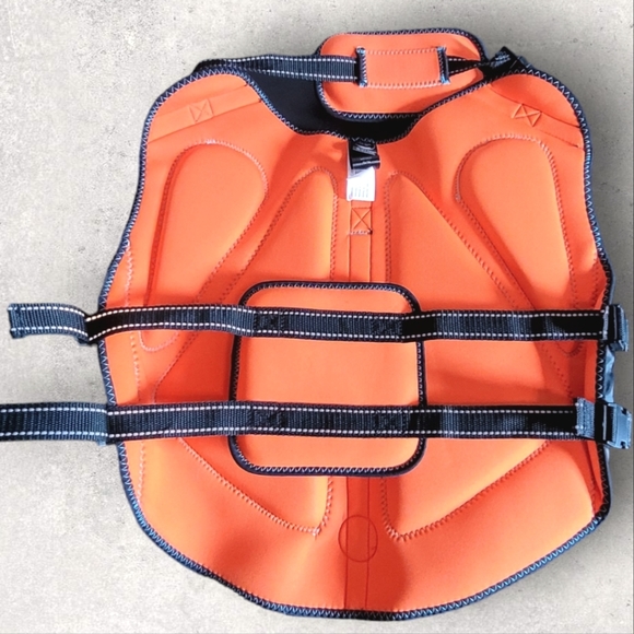 SILVER PAW - Dog Life Jacket - Picture 3 of 9